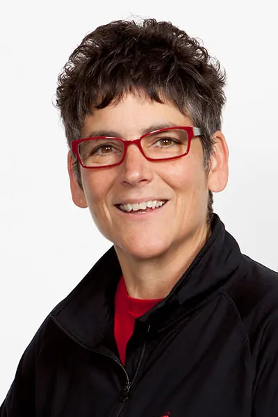 Photo of Lisa Cushing